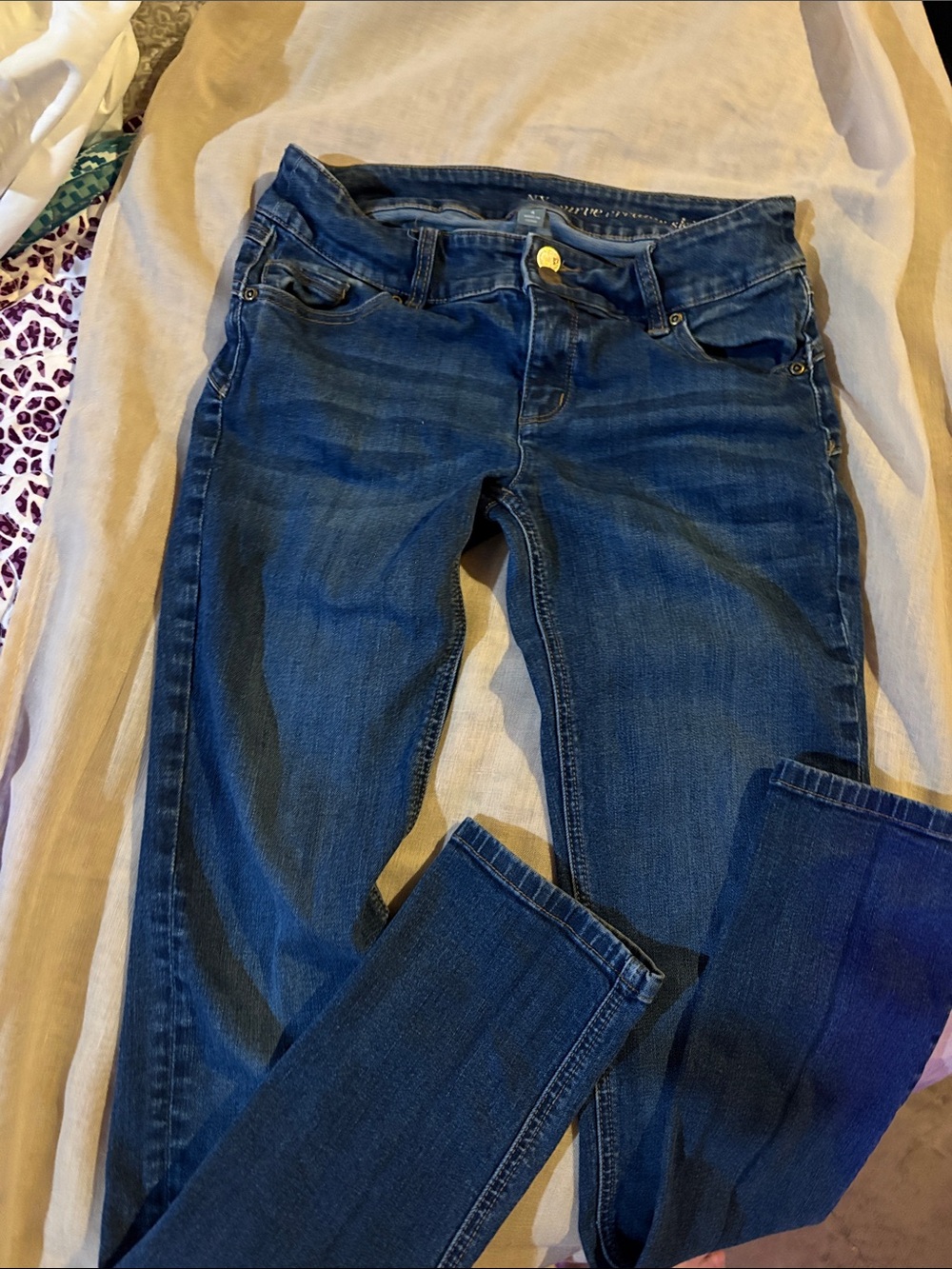 New York & Company Women's Skinny Jeans in Dark Blue